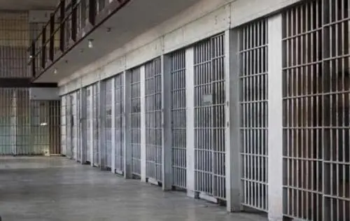 Dall'Isola del Diavolo al carcere di Montecristo: i penitenziari che hanno fatto la storia oltre ad Alcatraz