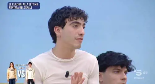 "Mi sarei dovuto impuntare". L'allievo di Amici va all'attacco del maestro