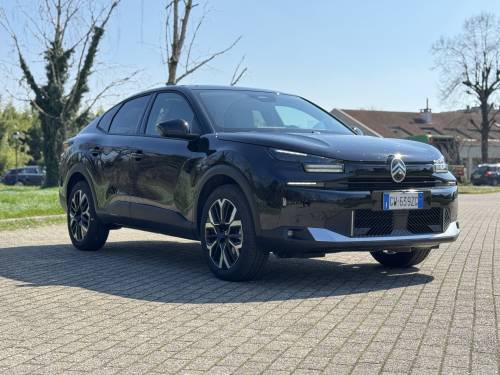 Citroen C4 X 2025: guarda la gallery del crossover coupè, anche ibrido
