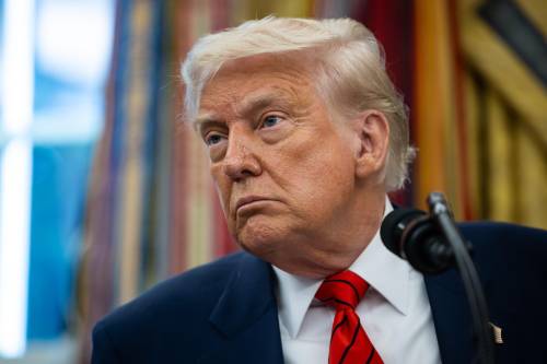 La rabbia e i timori di Washington. "Una vergogna, stop alle armi". Ma il premier pakistano Sharif: "Abbiamo il diritto di reagire"