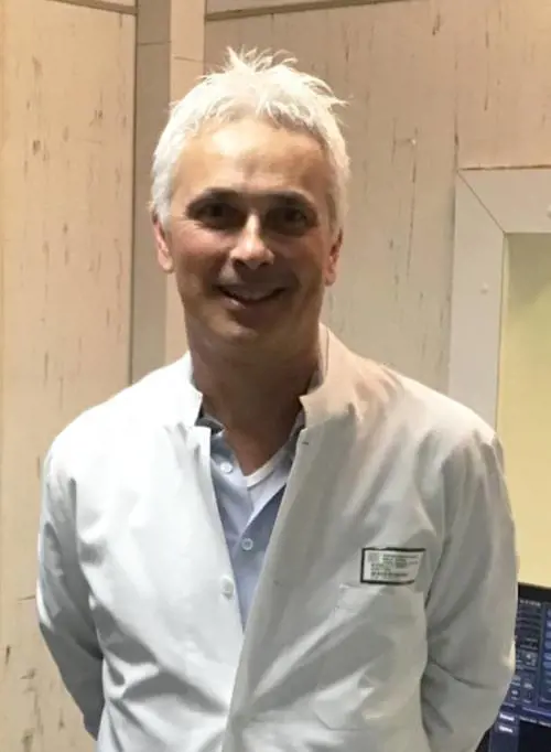 "32 violenze in 45 giorni". Licenziato il primario arrestato per abusi in ospedale