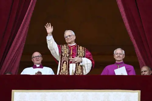 Habemus Papam: le foto simbolo dell'elezione 
