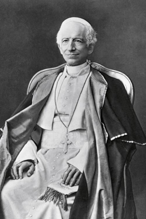 https://img.ilgcdn.com/sites/default/files/styles/md/public/foto/2025/05/09/1746763239-papa-leone-xiii.jpg?_=1746763239