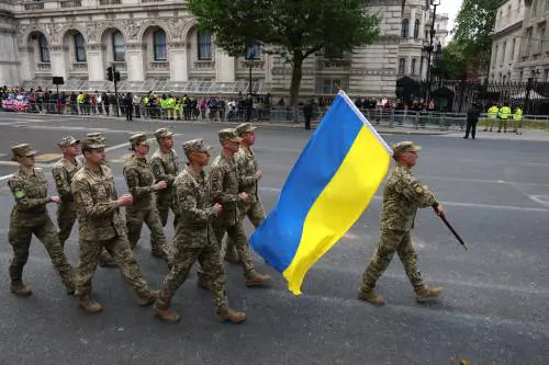 A 80 anni dal Victory day: l'Europa di nuovo in guerra paga la sua debolezza