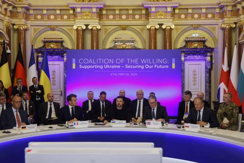 A Kiev i "volenterosi" Ue: cessate il fuoco di 30 giorni