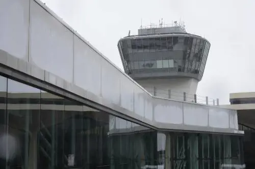 "Molte persone moriranno". L'oscura previsione dietro i blackout negli aeroporti Usa