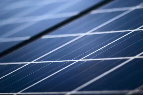Fotovoltaico plug and play: cos’è, come funziona, quanto si può risparmiare
