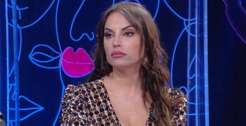 Francesca De André: "Un incubo vivere con papà Cristiano" Francesca De André: "Un incubo vivere con papà Cristiano"