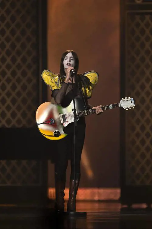 Lucio Corsi canta all’Ippodromo