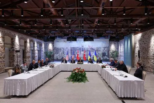 L'unico risultato del summit: maxi scambio di prigionieri
