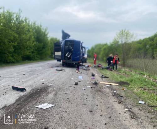 Ucraina, drone russo contro un bus di civili: 9 morti e 4 feriti