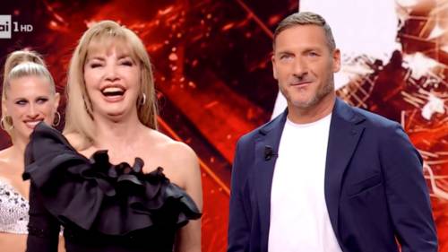 Totti a Ballando con le stelle? La risposta del calciatore Totti a Ballando con le stelle? La risposta del calciatore