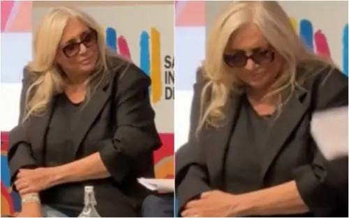 Mara Venier in difficoltà al Salone del libro: "Da un po' di mesi faccio fatica, le cose non vanno bene"