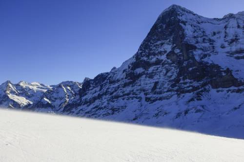 Svizzera, valanga sull’Alphubel: "Forse due italiani tra le vittime" Svizzera, valanga sull’Alphubel: "Forse due italiani tra le vittime"