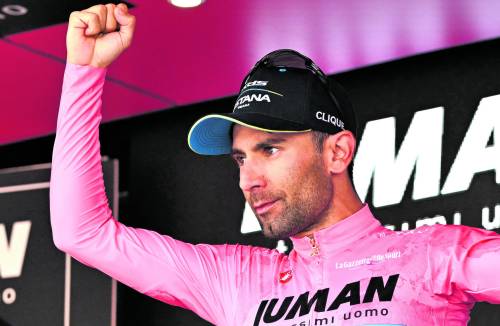 Il viaggio rosa di Ulissi: "Una maglia che sognavo"