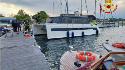 Venezia, 17enne cade dal catamarano e muore impigliata nell'elica nel primo giorno di lavoro