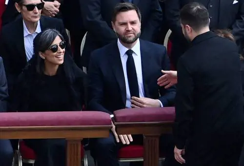 Bilaterale a Roma tra Vance e Zelensky: l'incontro è durato 30 minuti