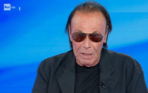 antonello venditti e la dedica a mara venier sei strana per questo mondo 