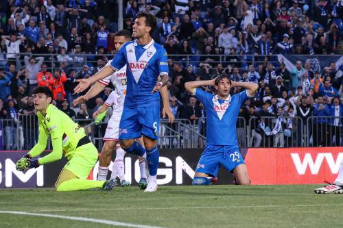 Terremoto in B, Brescia penalizzato e retrocesso, Samp ai play out. Come può cambiare la classifica Terremoto in B, Brescia penalizzato e retrocesso, Samp ai play out. Come può cambiare la classifica