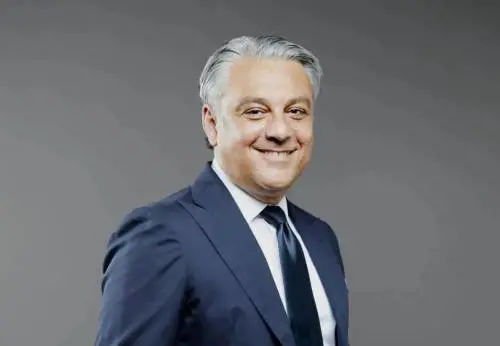 De Meo (Renault): “Serve un Airbus delle city car elettriche. L’Europa deve tornare all’attacco”