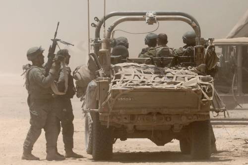 La delegazione Ue a Jenin, l'Idf spara in aria. Convocato l’ambasciatore israeliano