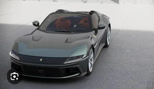 Al volante della Ferrari 12Cilindri Spider, emozioni da urlo