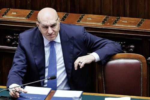 crosetto si sfoga siamo pessimi paese diviso persino sugli esteri 