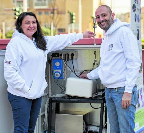 Ora il "Respiro" si indossa. Ci dice se l'aria è inquinata