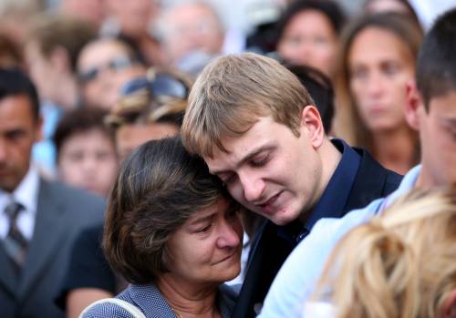 La mamma di Stasi: "È uno schifo". Poi la frase su Sempio