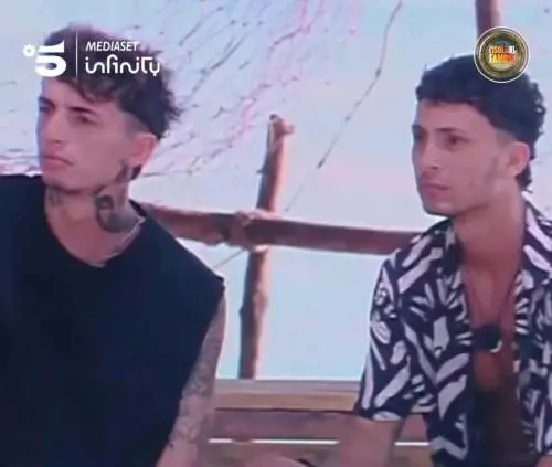 Spadino e Nunzio Stancampiano poco bene, la fragilità di Patrizia Rossetti: le pagelle dell'Isola dei Famosi