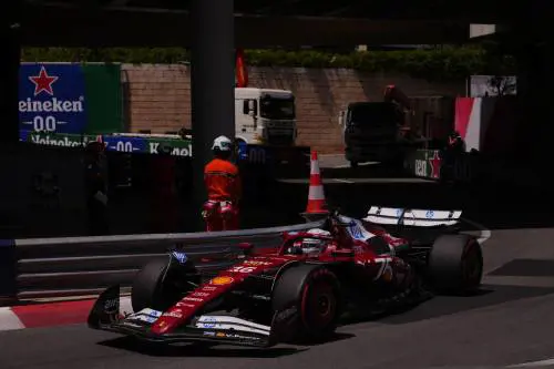 Leclerc a casa sua è quasi principesco. Ma Norris lo sfratta dalla pole sul più bello