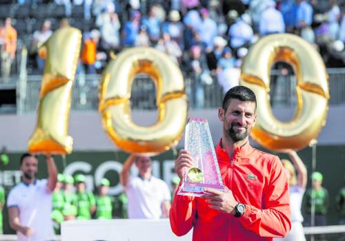 Il centenario di Nole e la prima di Cobolli "aprono" Parigi