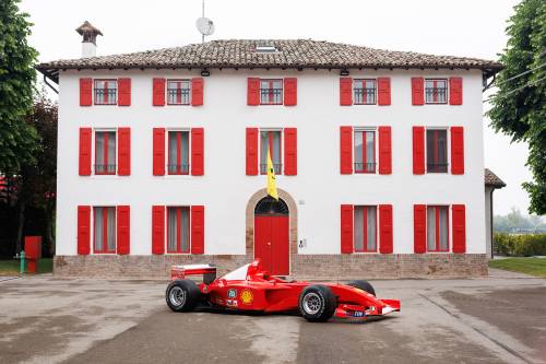 La Ferrari del 2001 di Schumacher batte ogni record: ecco quanto è stata pagata La Ferrari del 2001 di Schumacher batte ogni record: ecco quanto è stata pagata