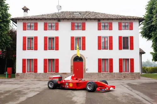 La Ferrari del 2001 di Schumacher batte ogni record: ecco quanto è stata pagata