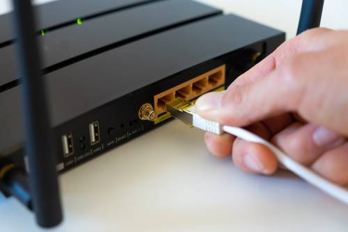 Se hai uno di questi router cambialo subito: cosa rischi Se hai uno di questi router cambialo subito: cosa rischi