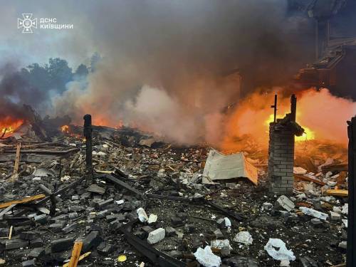 Inferno di missili sull Inferno di missili sull