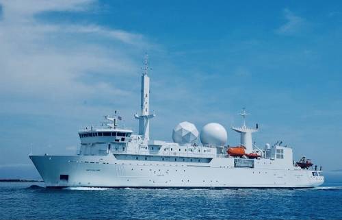 Caccia high-tech alla flotta ombra russa: tensione alle stelle nel Mar Baltico