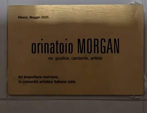 "Orinatoio Morgan", targa choc contro il cantante. Che cerca solidarietà e non la trova