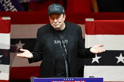 Elon promette un partito: tentazione o provocazione?