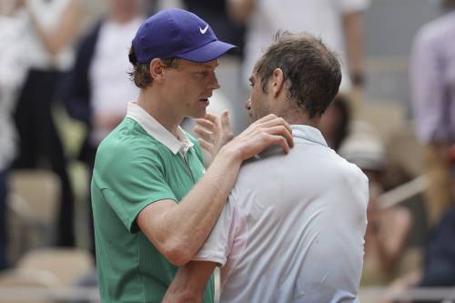 Sinner strapazza il pensionato Gasquet però gli regala un vero ultimo ballo