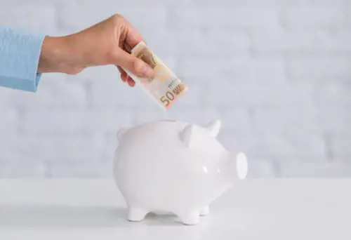 Pensioni, quando arriva la 14esima e a chi spetta: date e requisiti 2025