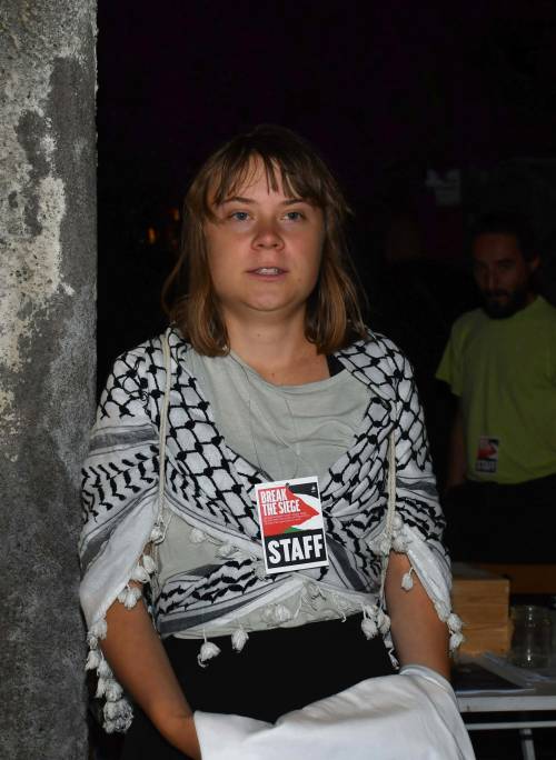 Dall'ambiente alla Palestina. Greta imbarca l'estrema sinistra sulla nave da Catania per Gaza