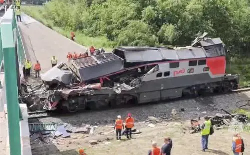 Dopo il blitz ucraino, Mosca si lecca le ferite. "Ora una risposta che annienti il nemico"