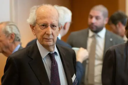 Mediobanca, il Patto si divide su Generali. In quattro rifiutano il documento comune