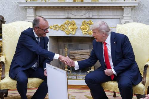 Trump allontana la pace. "Niente intesa Mosca-Kiev"