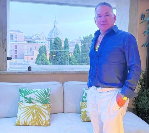 Morta dopo la liposuzione. Il medico "esperto di grill"