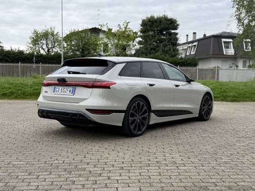 Audi S6 e-tron: guarda la gallery della super SW elettrica da oltre 500 CV