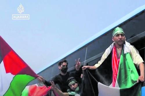 L'Egitto blocca la "Marcia per Gaza". Fermati 35 italiani, 7 già rimpatriati
