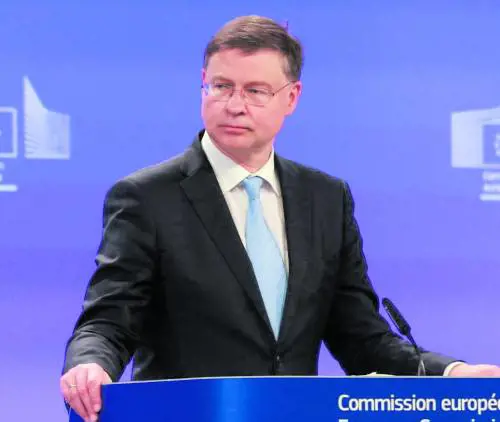 Il bilancio di tre anni di embargo verso Mosca: economia in recessione e bollette alle stelle