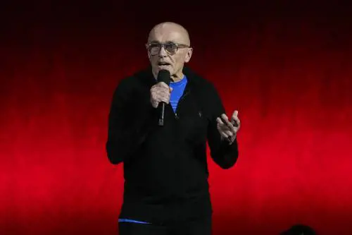 Pandemia, paranoia e Brexit. Il nuovo orrore secondo Boyle